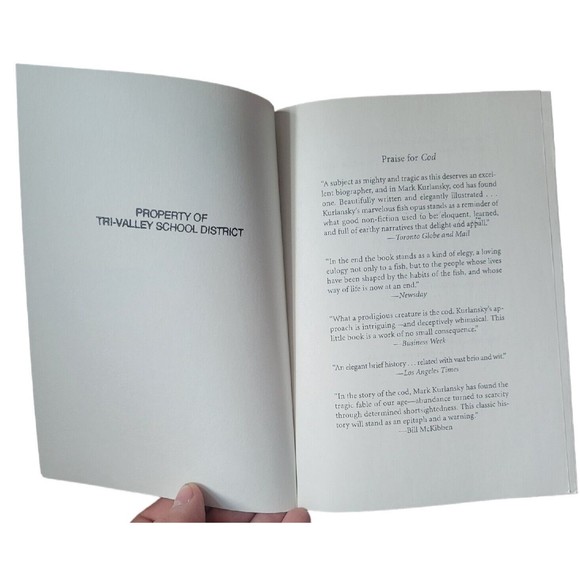 Cod : A Biography of the Fish That Changed the World by Mark Kurlansky (1998,... - Picture 3 of 3